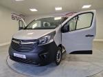 opel-vivaro-2018-diesel-1598cc