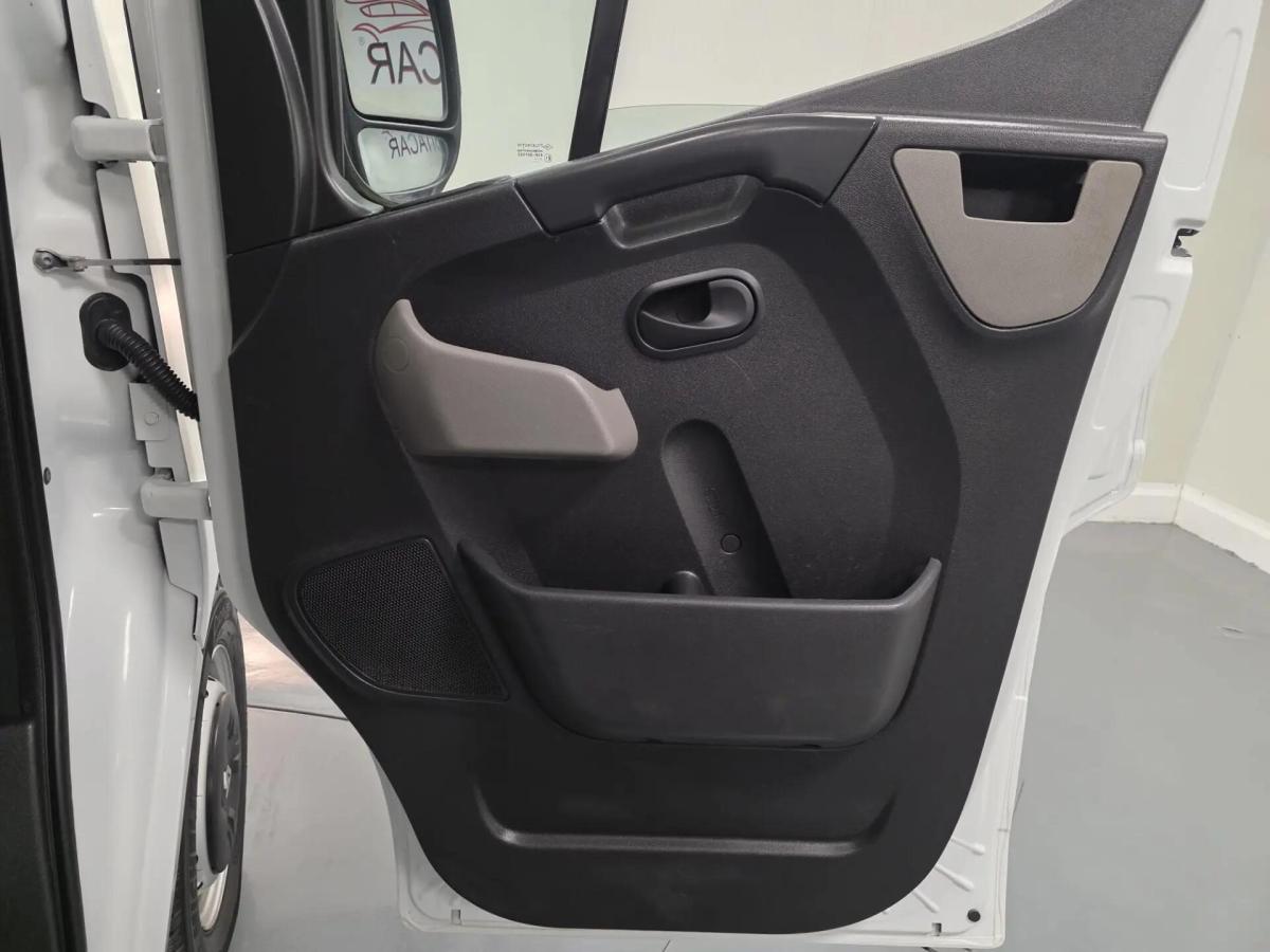 renault-master-2017-diesel-2299cc