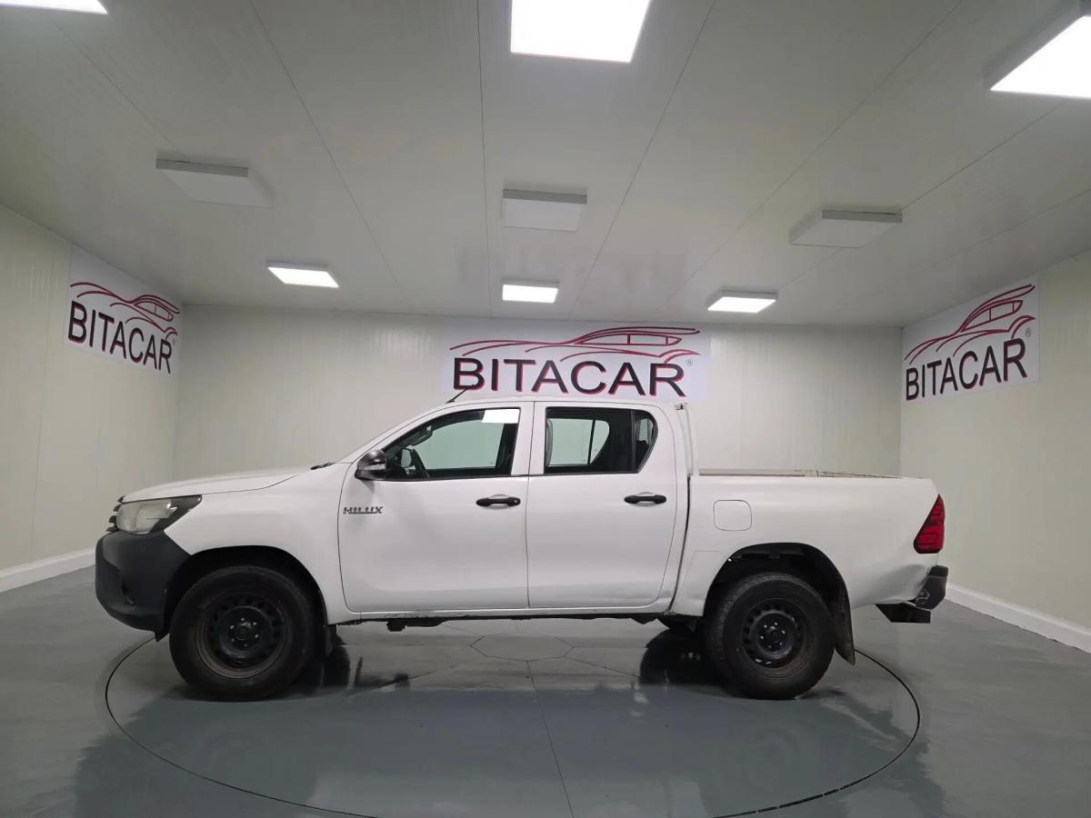 toyota-hilux-2018-diesel-2393cc