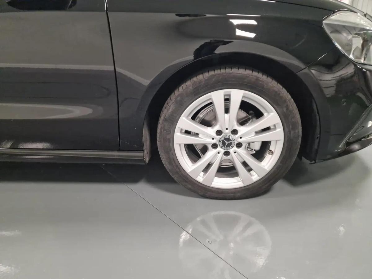 mercedes-benz-180-style-2018-diesel-1461cc