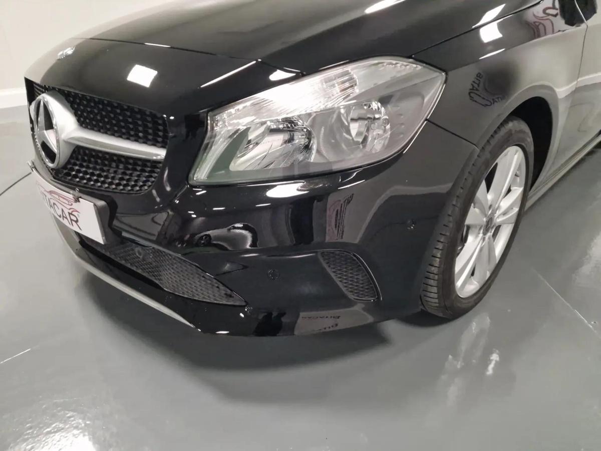 mercedes-benz-180-style-2018-diesel-1461cc