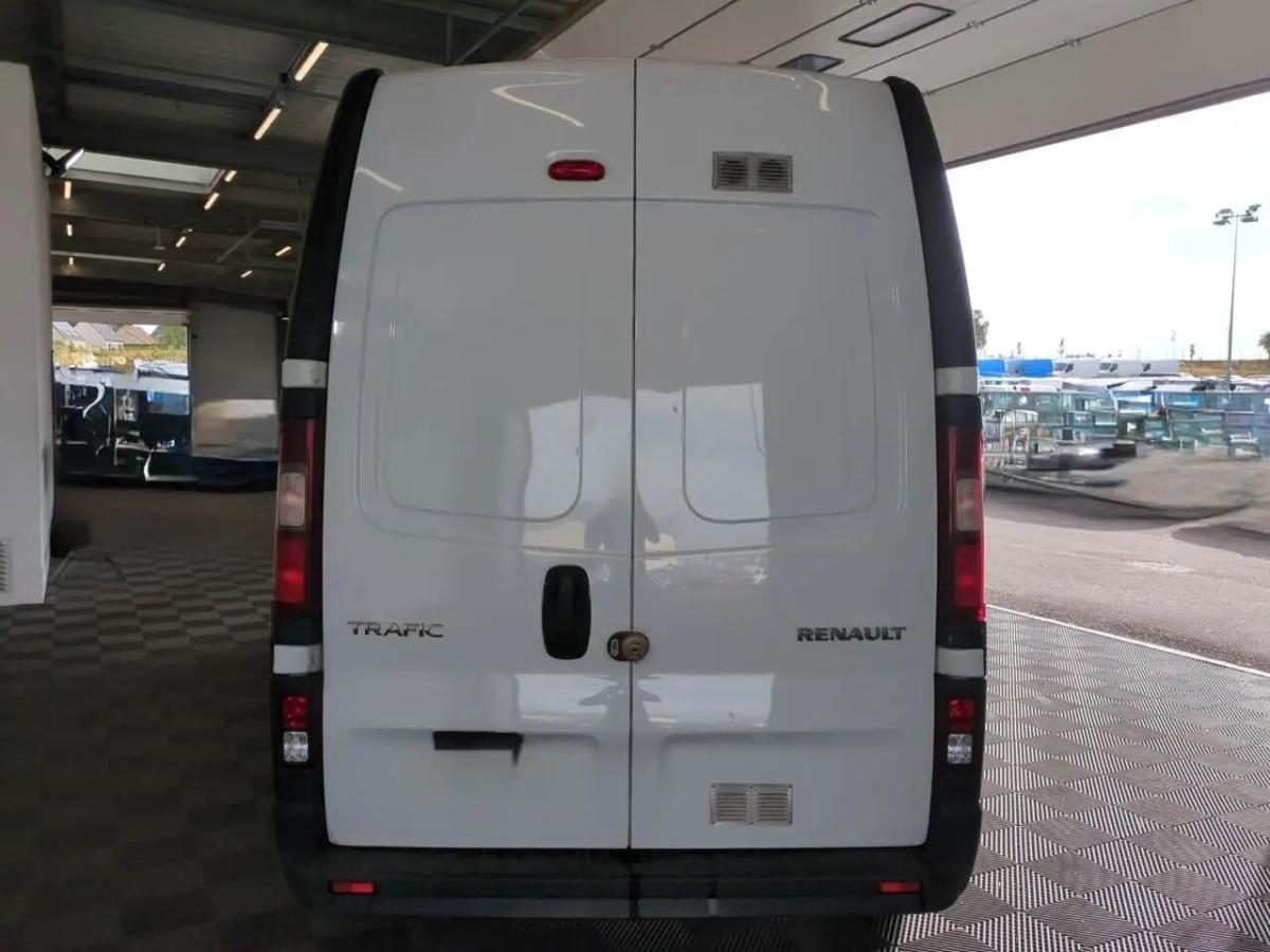 renault-trafic-2021-diesel-2000cc