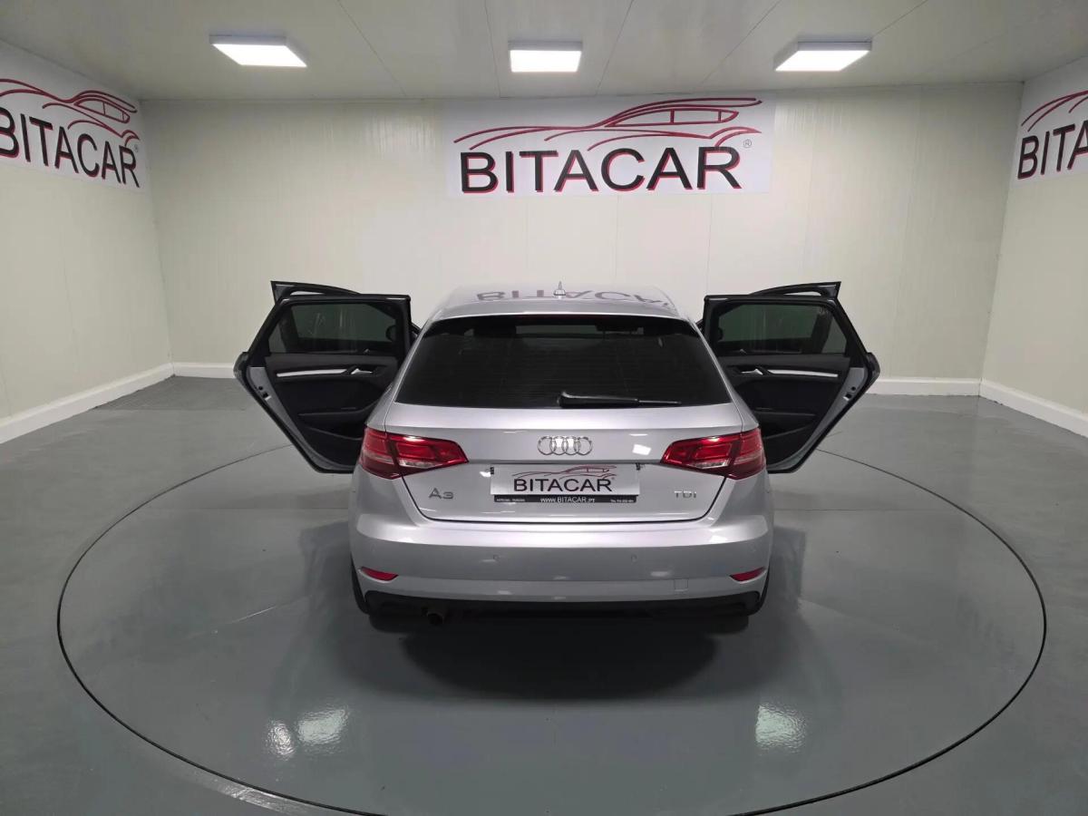 audi-a3-sportback-2017-diesel-1598cc
