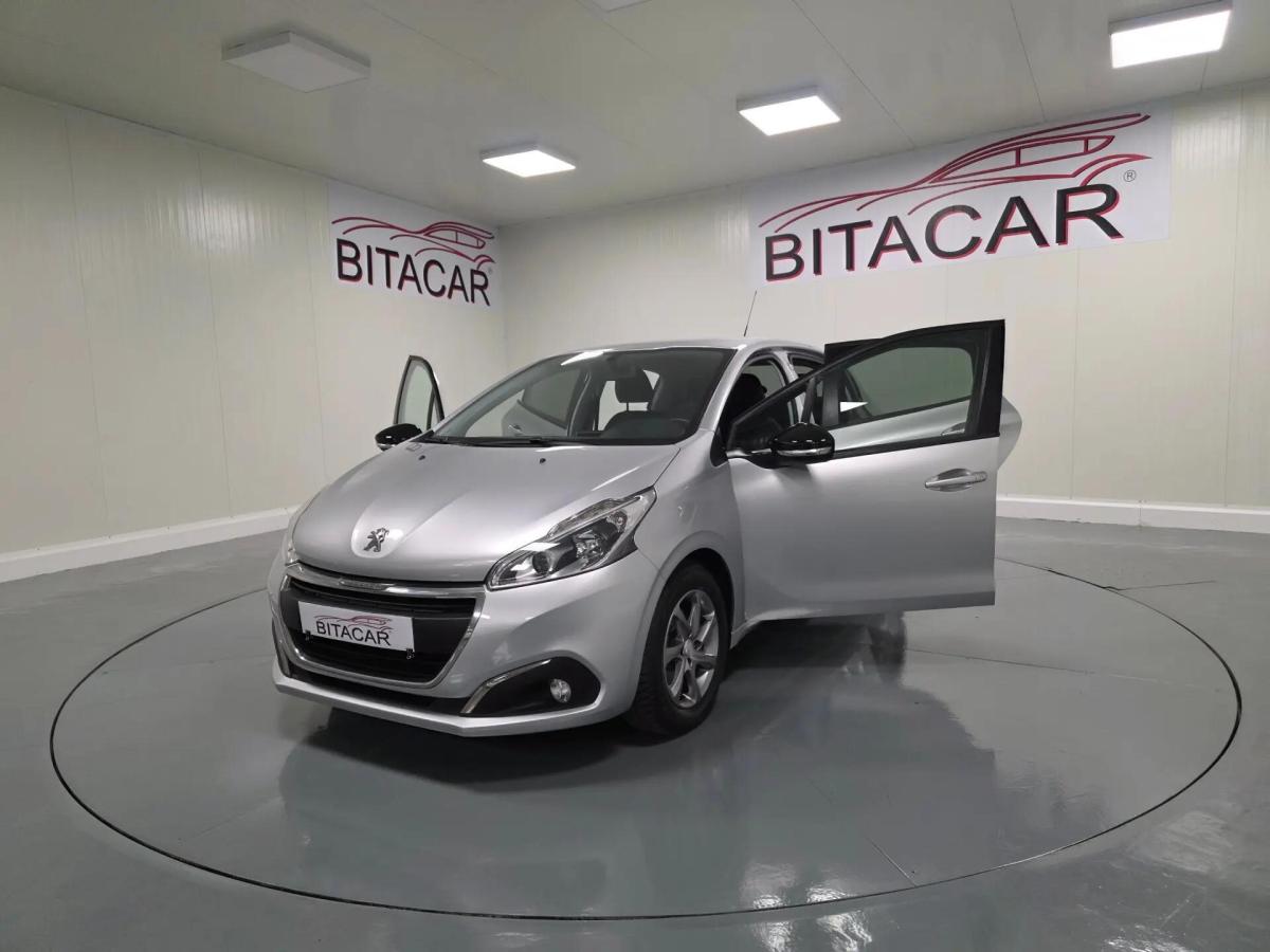 peugeot-208-2017-diesel-1560cc