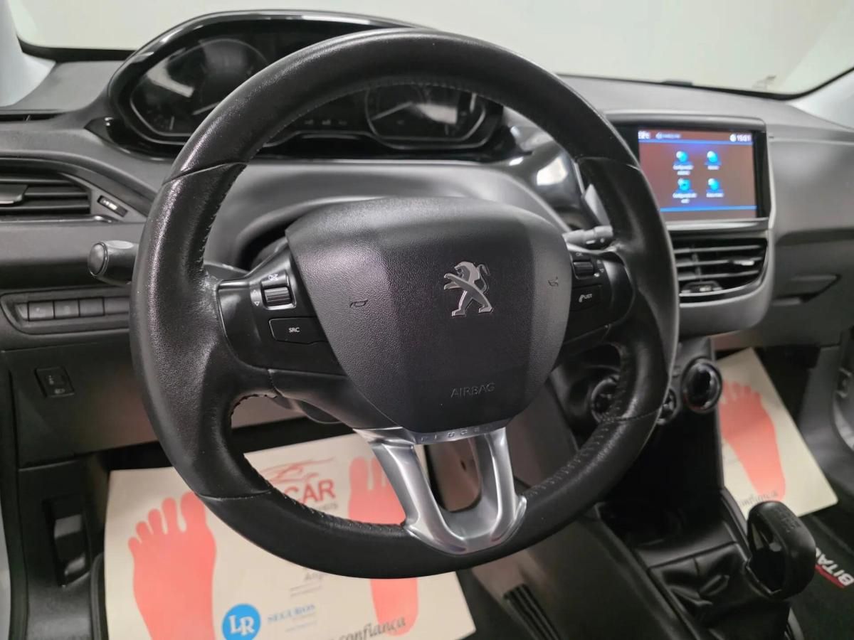 peugeot-208-2017-diesel-1560cc