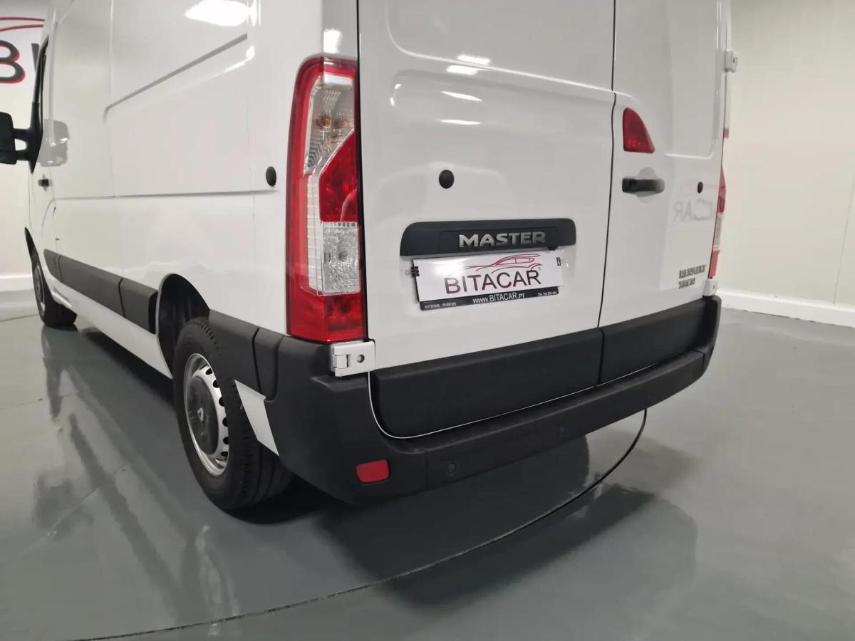 renault-master-2018-diesel-2299cc
