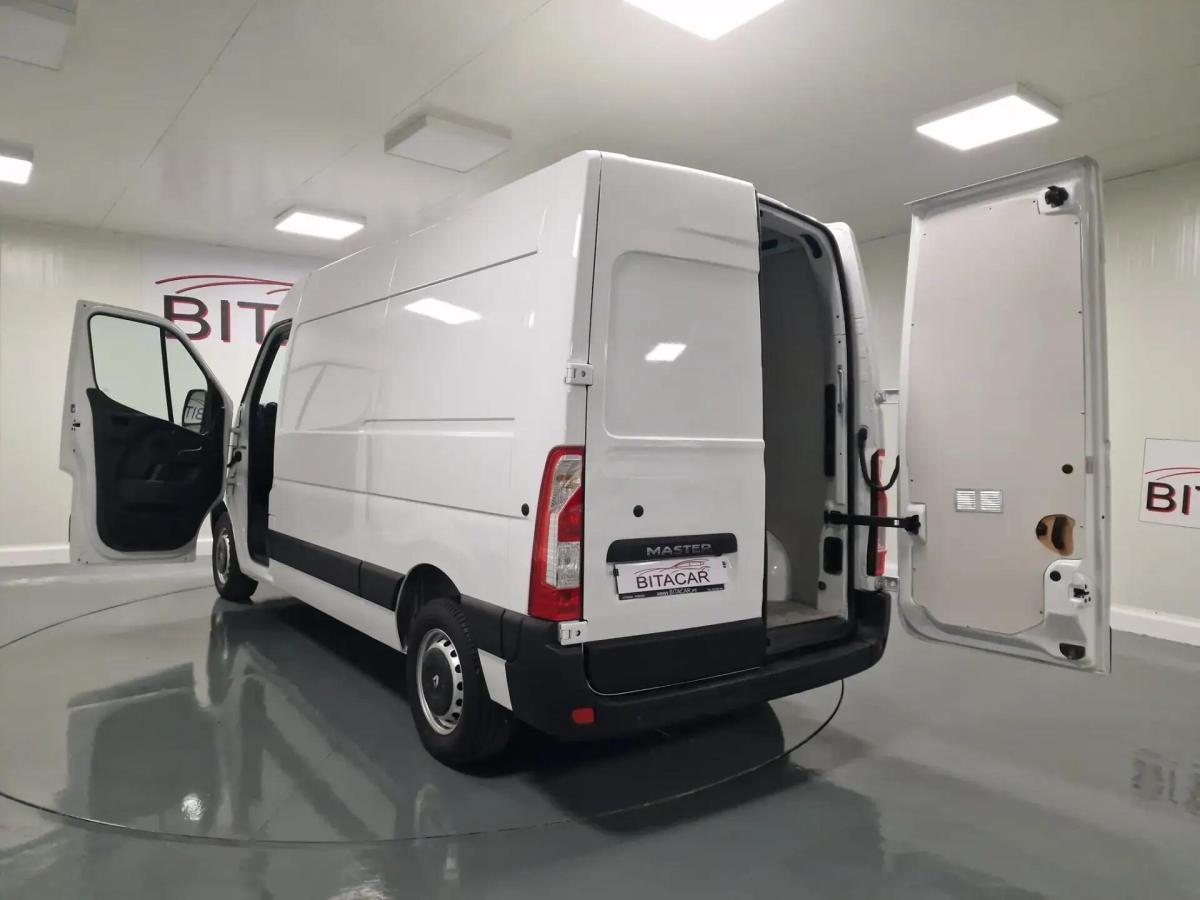 renault-master-2018-diesel-2299cc