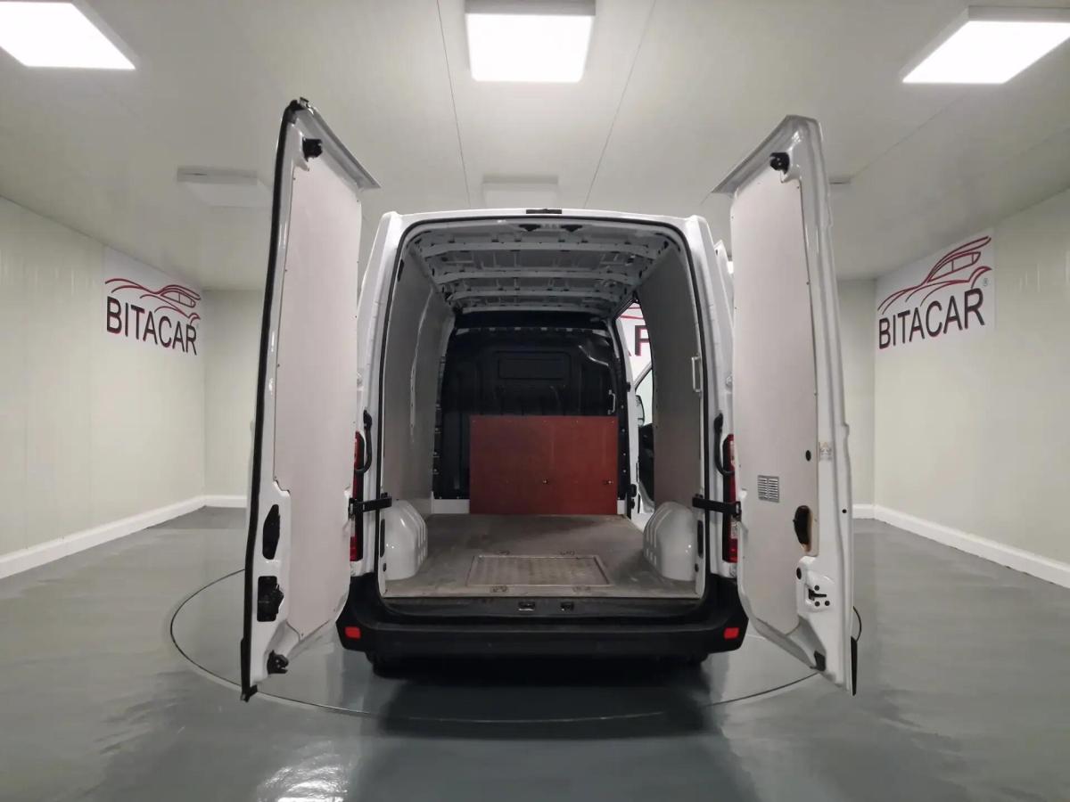 renault-master-2018-diesel-2299cc