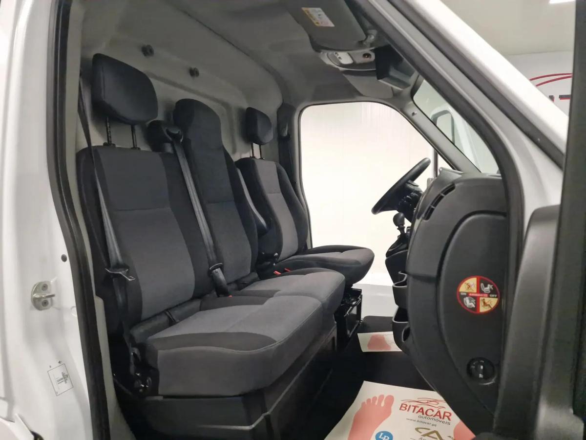 renault-master-2018-diesel-2299cc