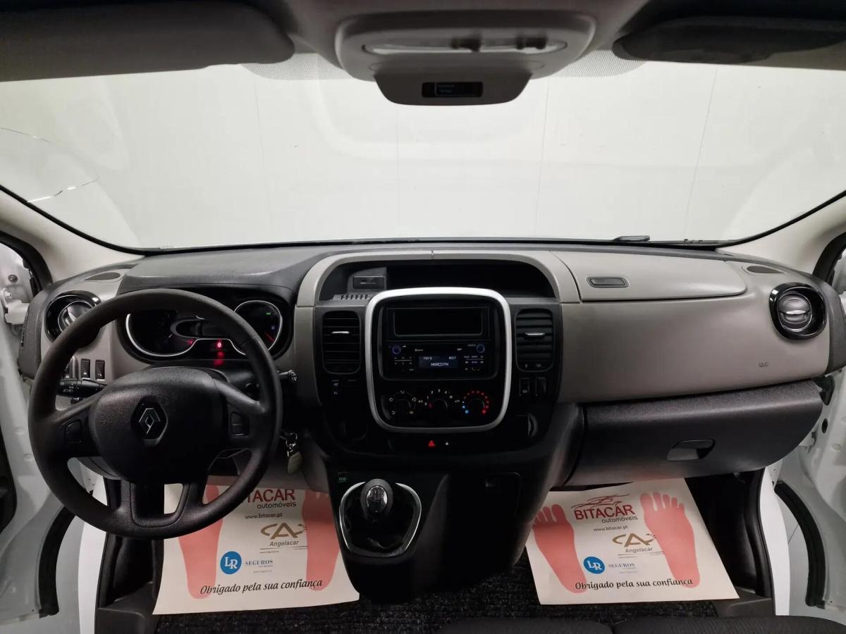 renault-trafic-2018-diesel-1598cc