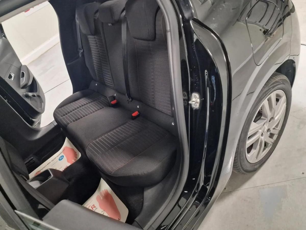 peugeot-208-2020-diesel-1500cc