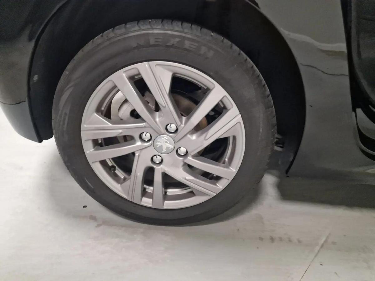 peugeot-208-2020-diesel-1500cc