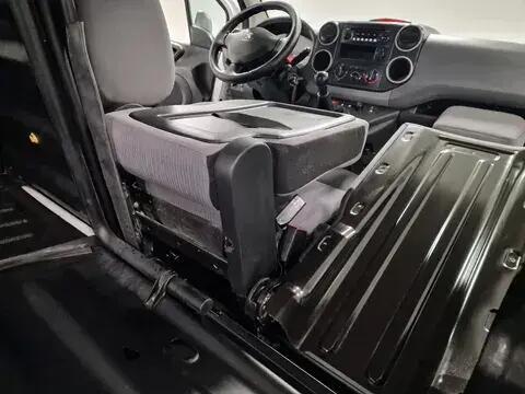 peugeot-partner-2017-diesel-1560cc