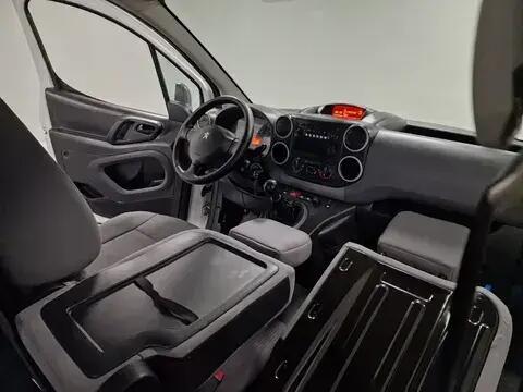 peugeot-partner-2017-diesel-1560cc