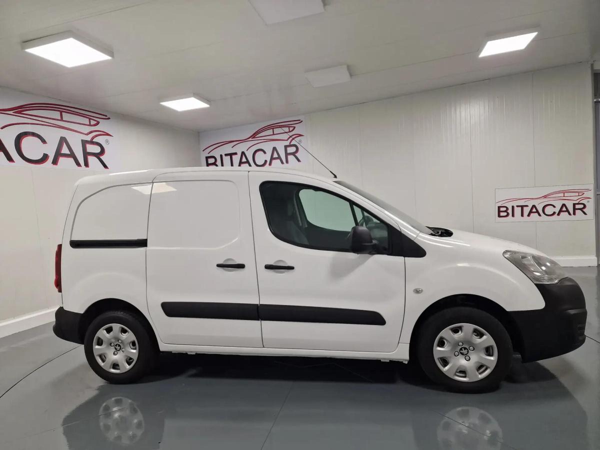 peugeot-partner-2017-diesel-1600cc