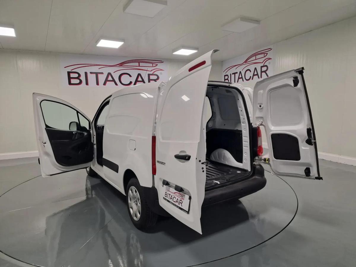 peugeot-partner-2017-diesel-1600cc