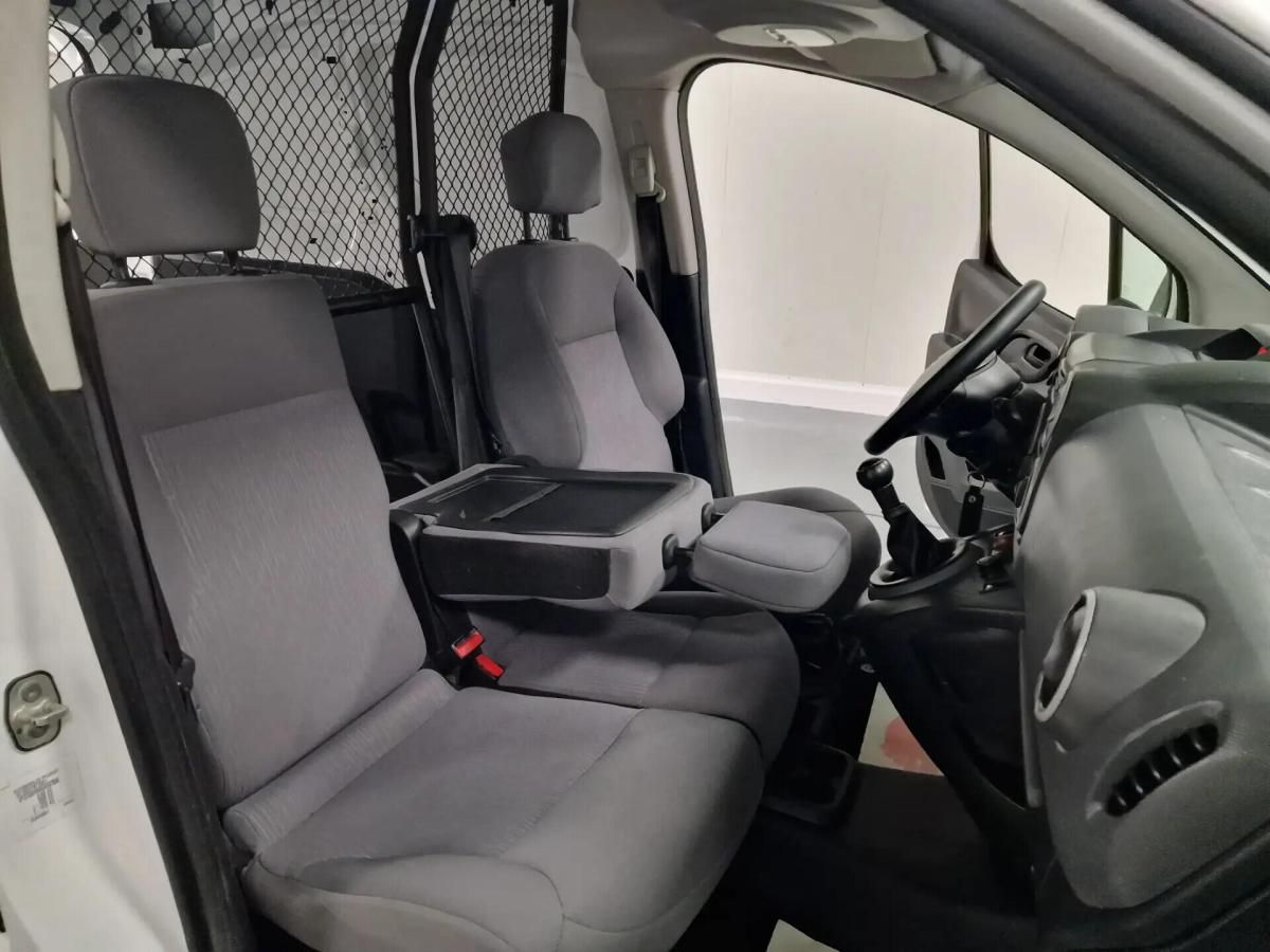 peugeot-partner-2017-diesel-1600cc