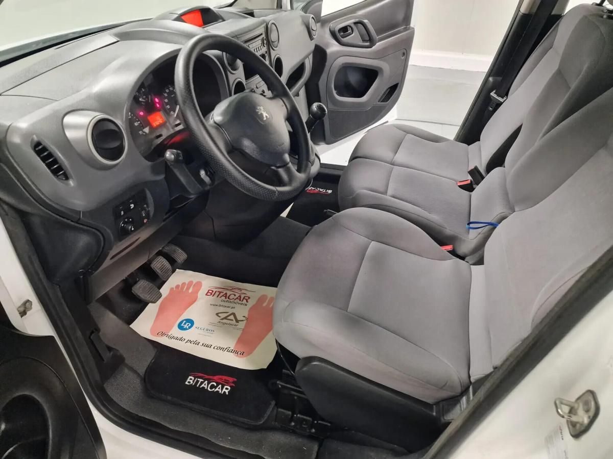 peugeot-partner-2017-diesel-1600cc