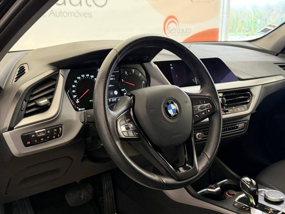 bmw-serie-1-2021-diesel-1496cc