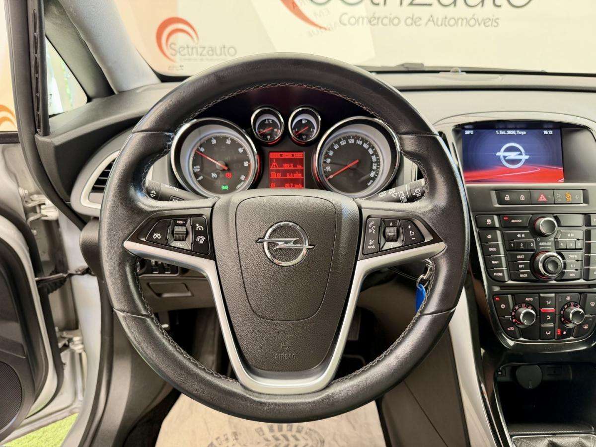 opel-astra-2015-diesel-1598cc