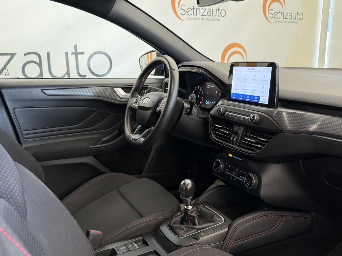 ford-focus-2020-gasolina-998cc