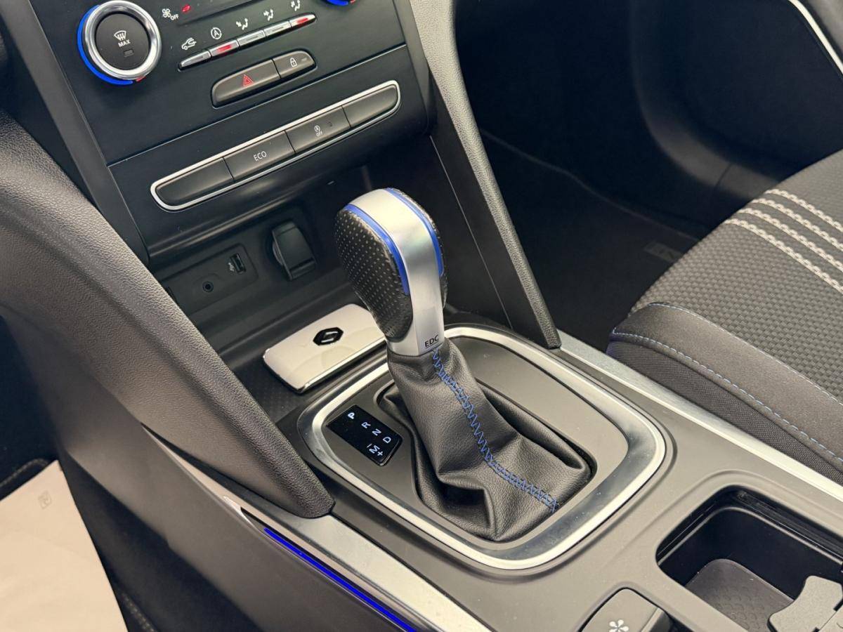 renault-megane-sport-tourer-2019-diesel-1461cc