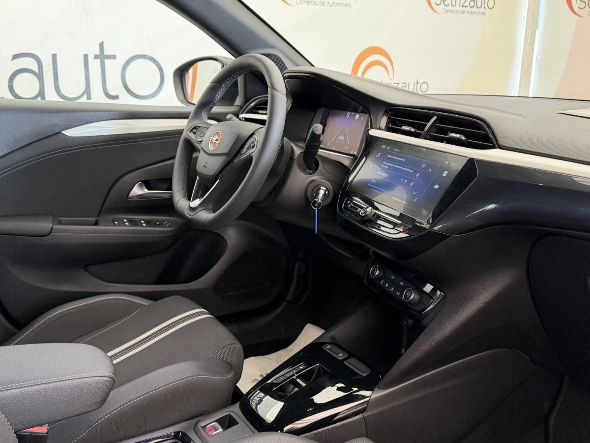 opel-corsa-2025-hibrido-1199cc