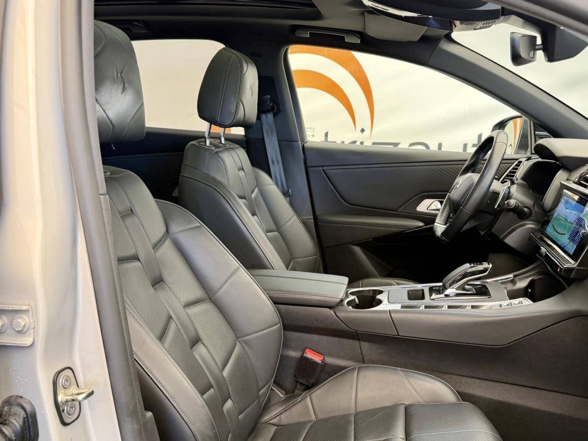 ds-ds-7-crossback-2023-hibrido-1598cc