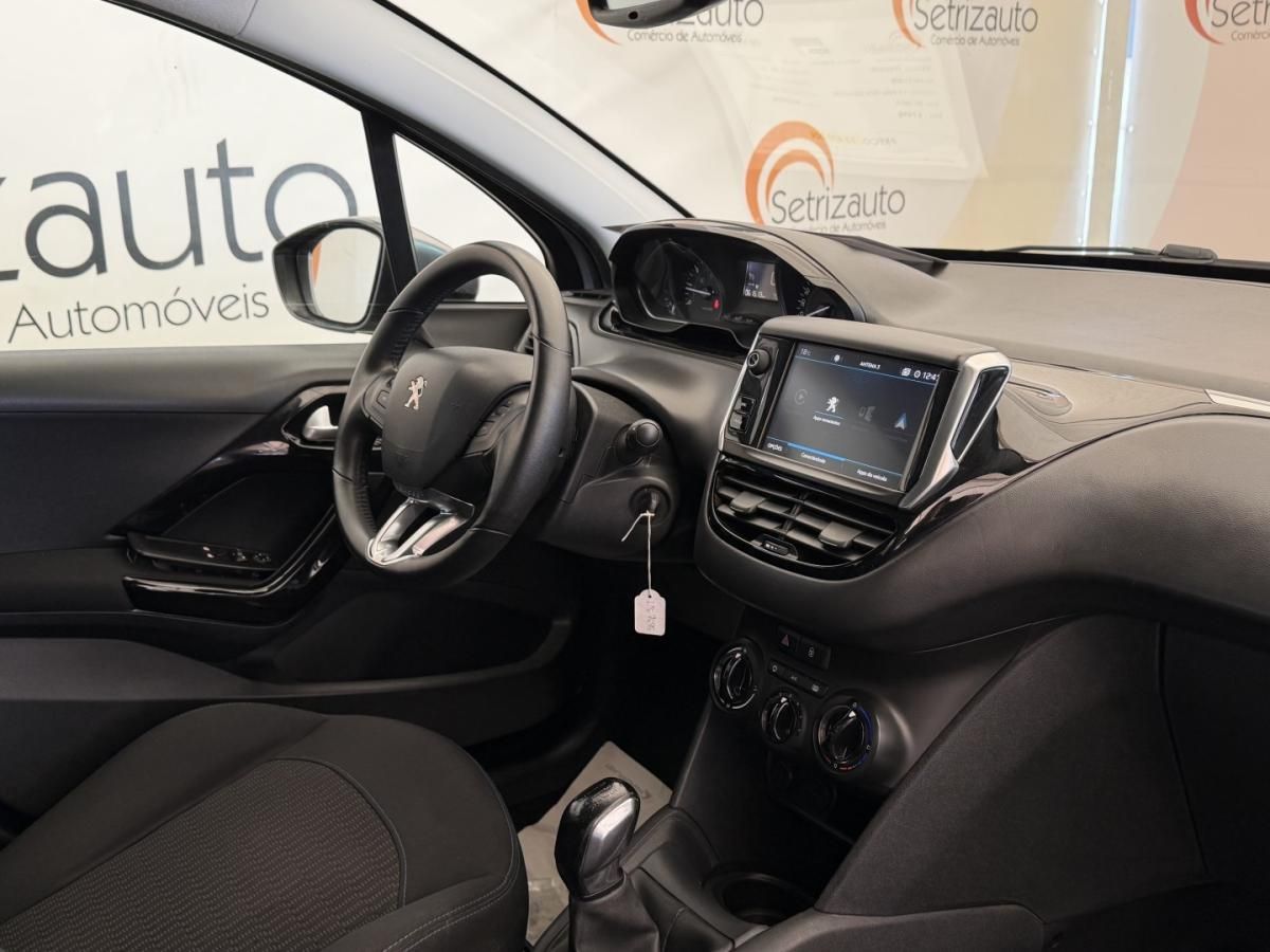 peugeot-208-2019-gasolina-1199cc
