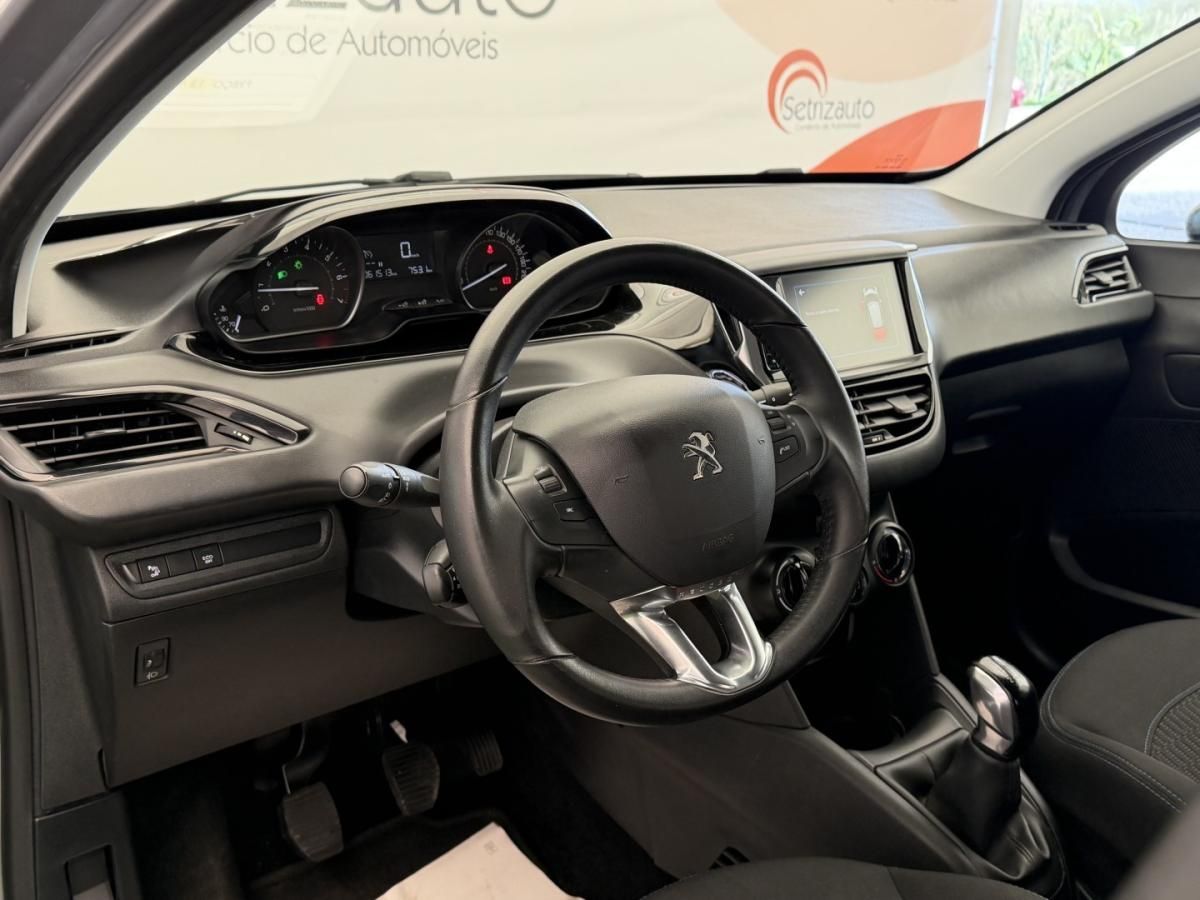 peugeot-208-2019-gasolina-1199cc