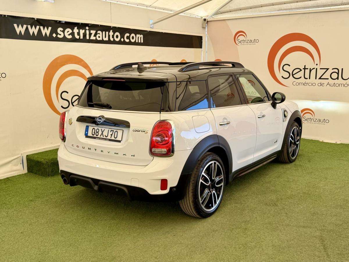 mini-countryman-2018-hibrido-1499cc