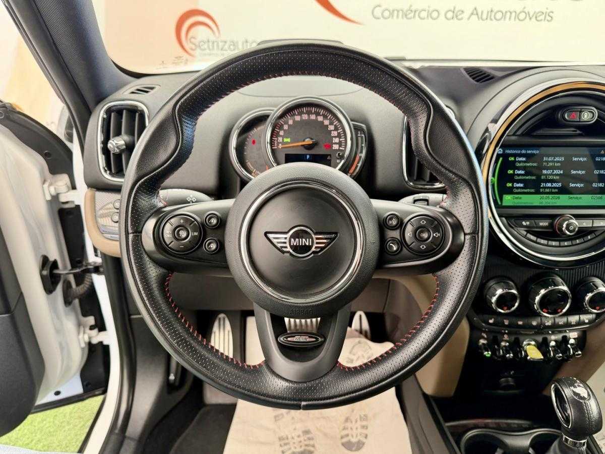 mini-countryman-2018-hibrido-1499cc