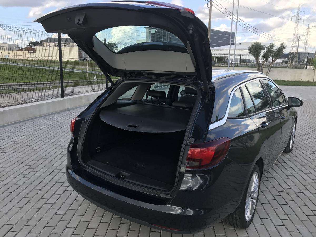 opel-astra-sport-tourer-2017-diesel-1598cc