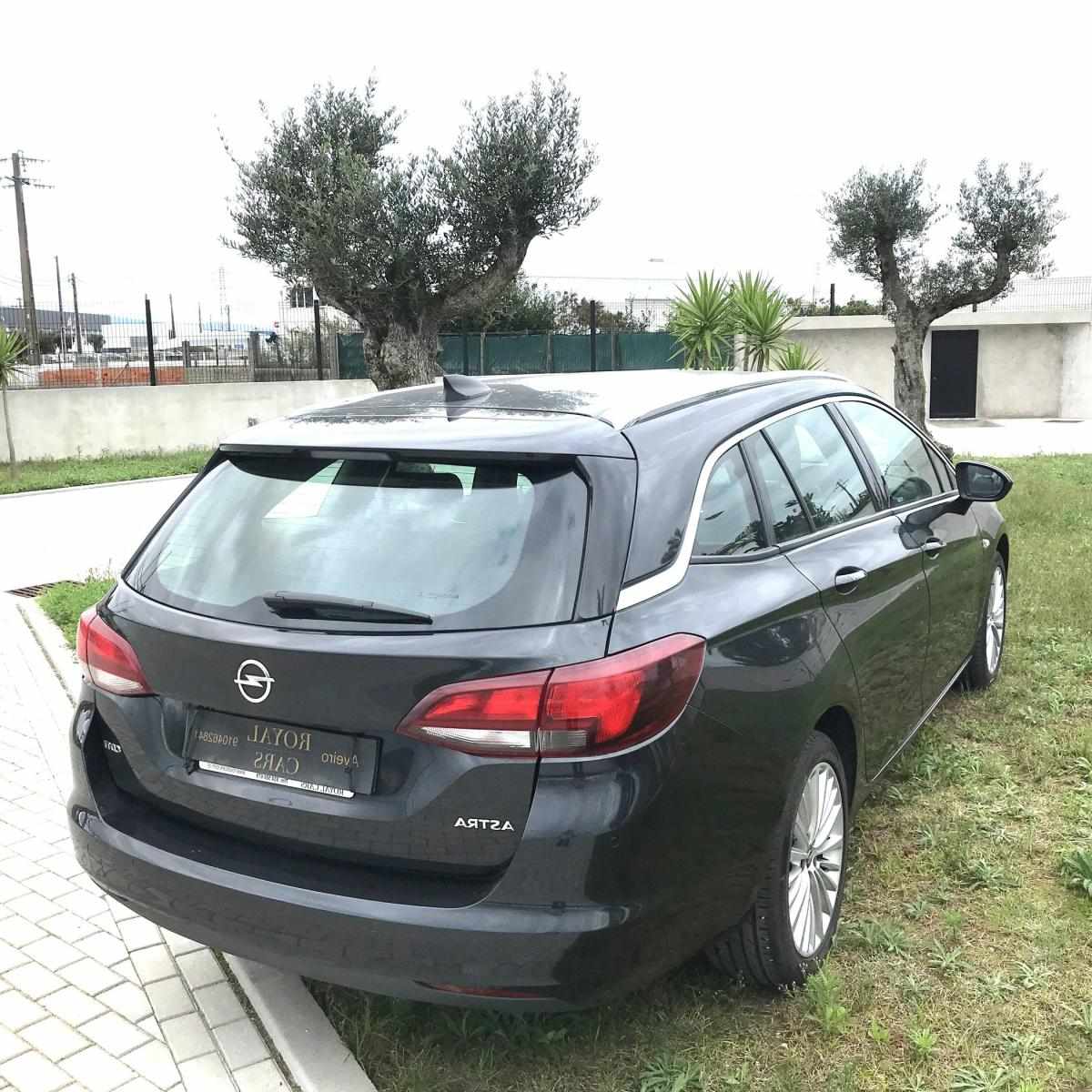 opel-astra-sport-tourer-2017-diesel-1598cc