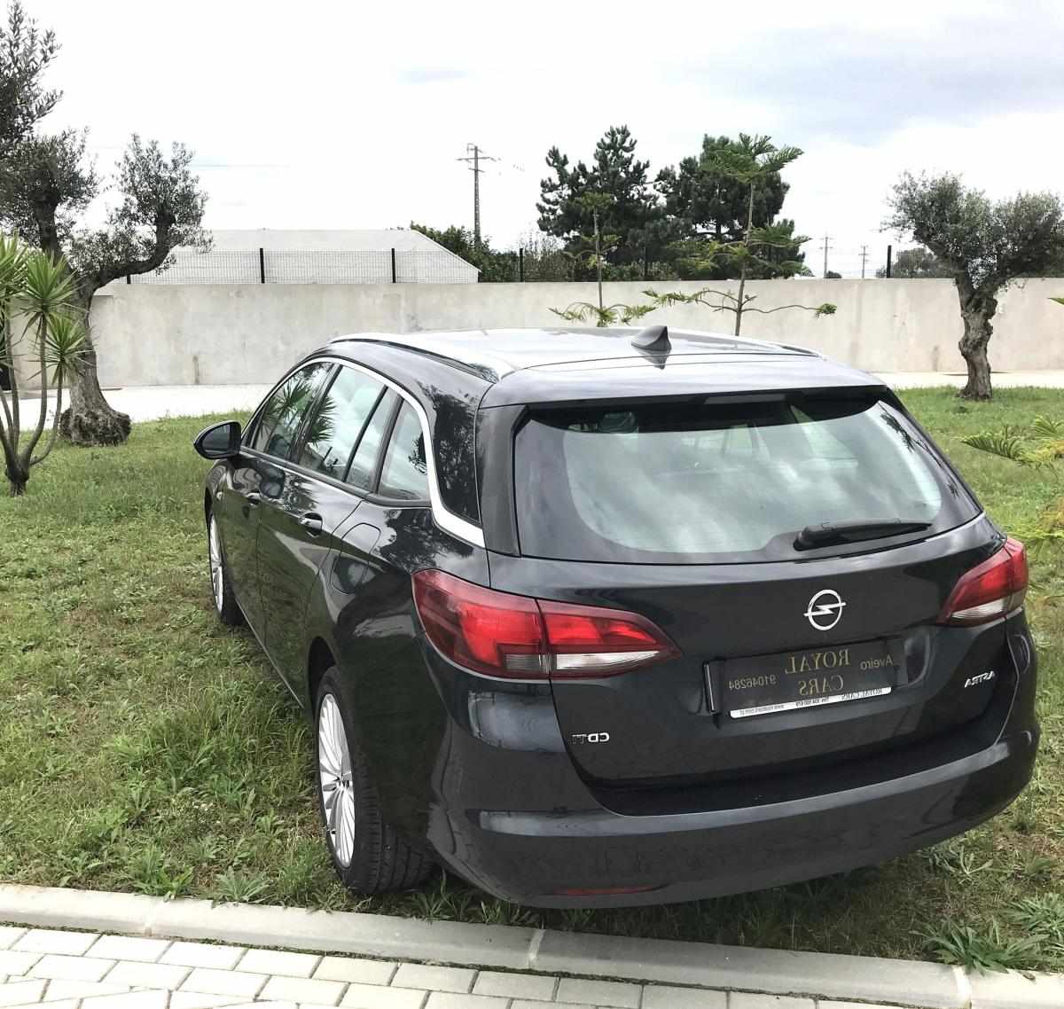 opel-astra-sport-tourer-2017-diesel-1598cc