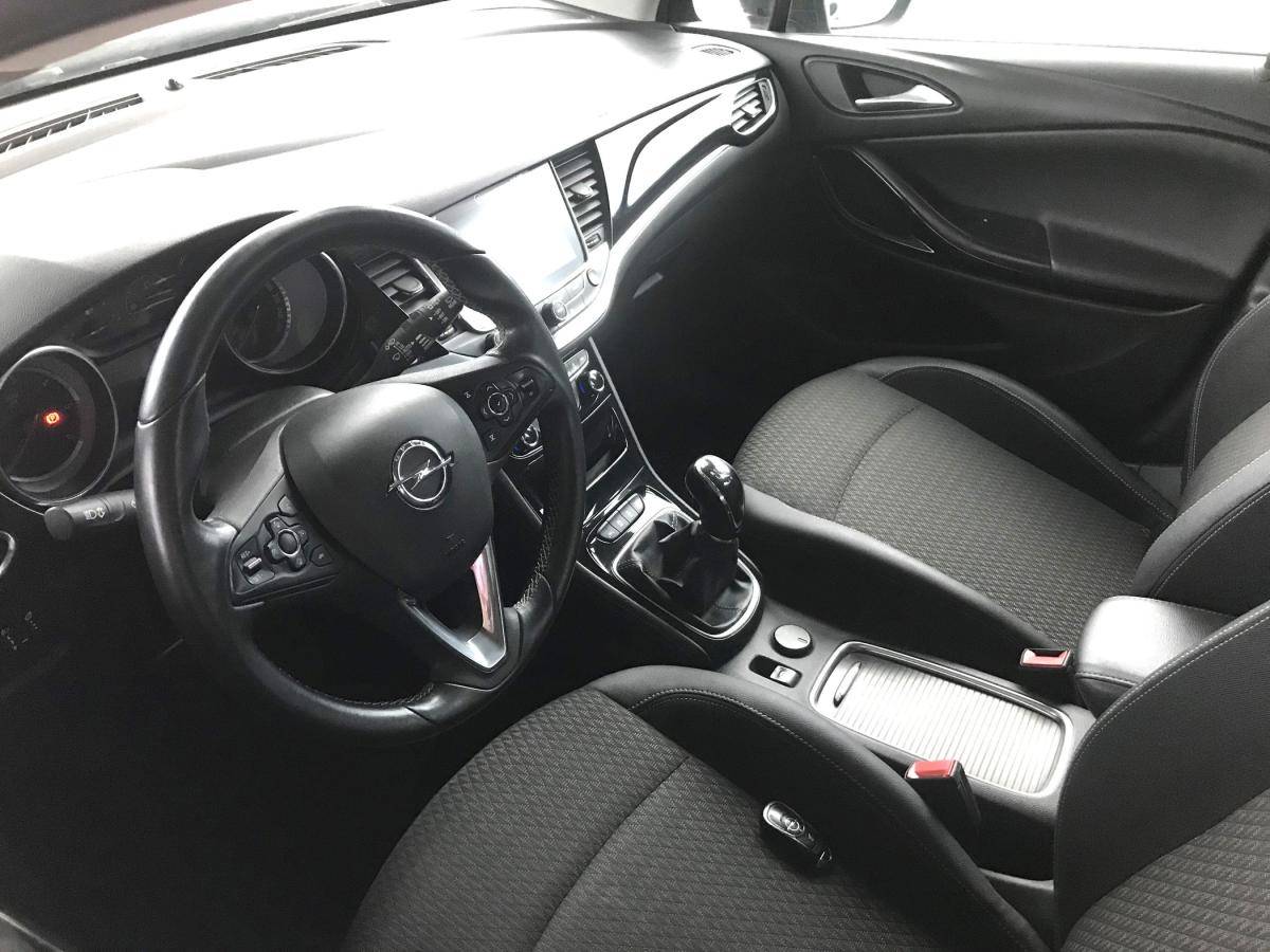 opel-astra-sport-tourer-2017-diesel-1598cc