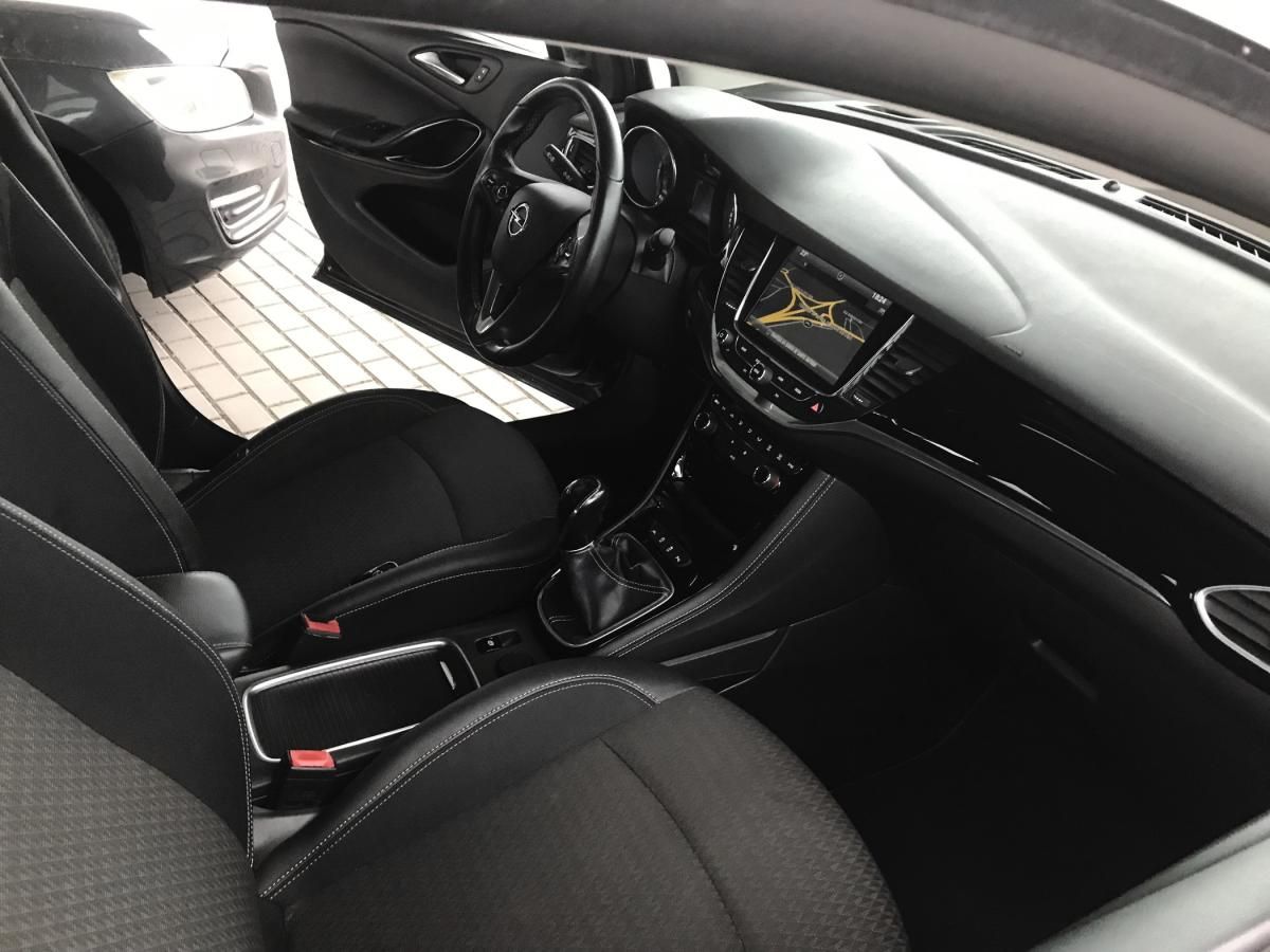 opel-astra-sport-tourer-2017-diesel-1598cc