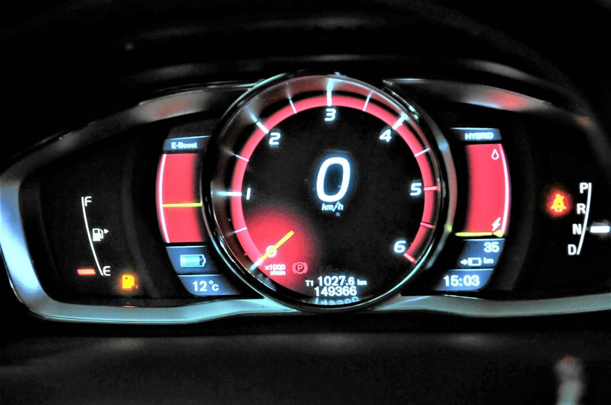 volvo-v60-polestar-optimisation-d5-awd-2-4-2014-2400cc