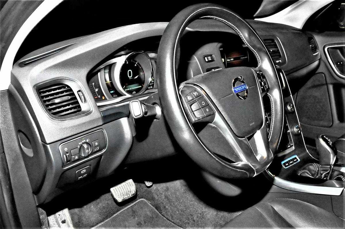 volvo-v60-polestar-optimisation-d5-awd-2-4-2014-2400cc