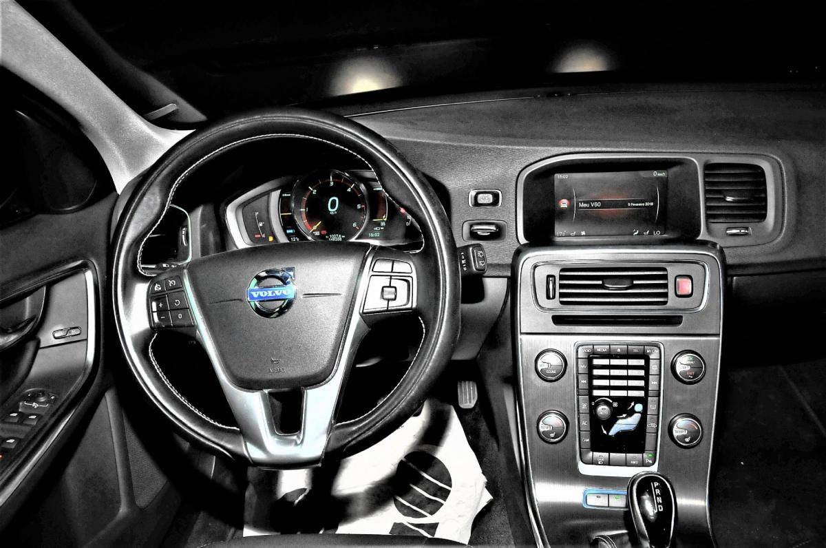 volvo-v60-polestar-optimisation-d5-awd-2-4-2014-2400cc