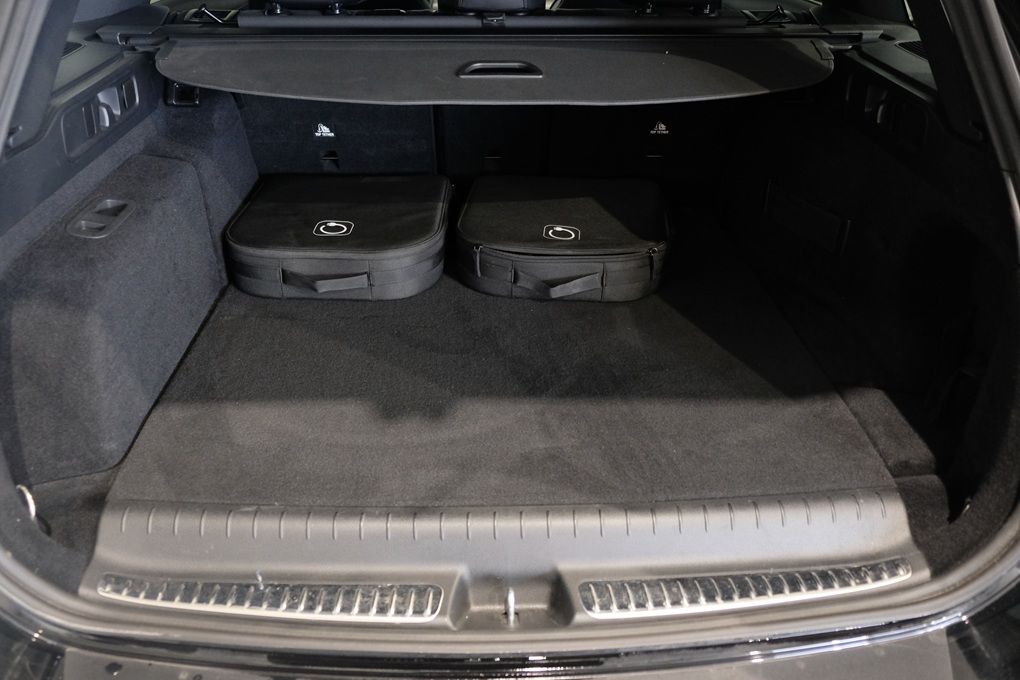 mercedes-benz-classe-c-2023-hibrido-a-gasolina-1999cc