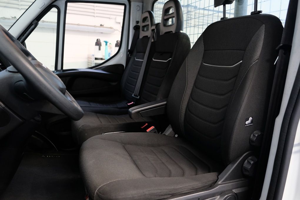 iveco-daily-2022-diesel-2287cc