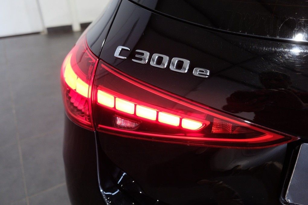 mercedes-benz-classe-c-2023-hibrido-a-gasolina-1999cc