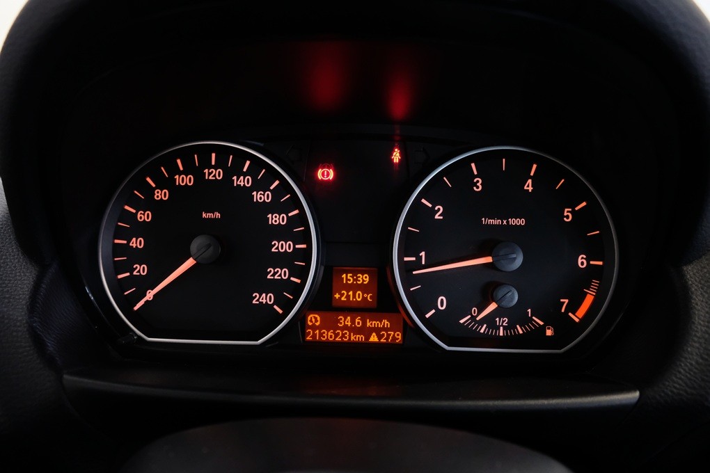 bmw-serie-1-2007-gasolina-1596cc