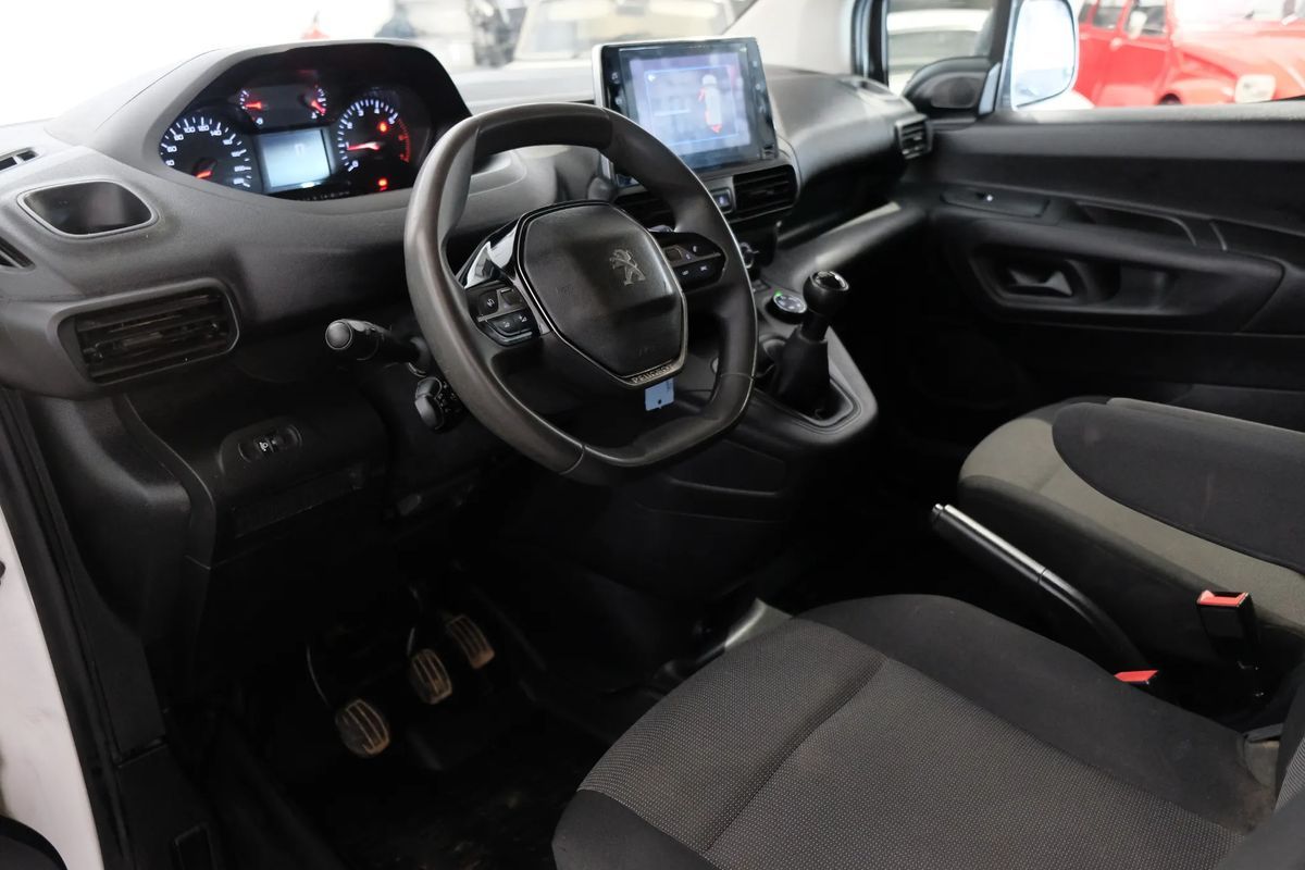 peugeot-partner-2021-diesel-1499cc