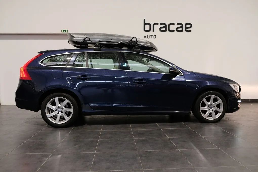 volvo-v60-2015-diesel-1560cc
