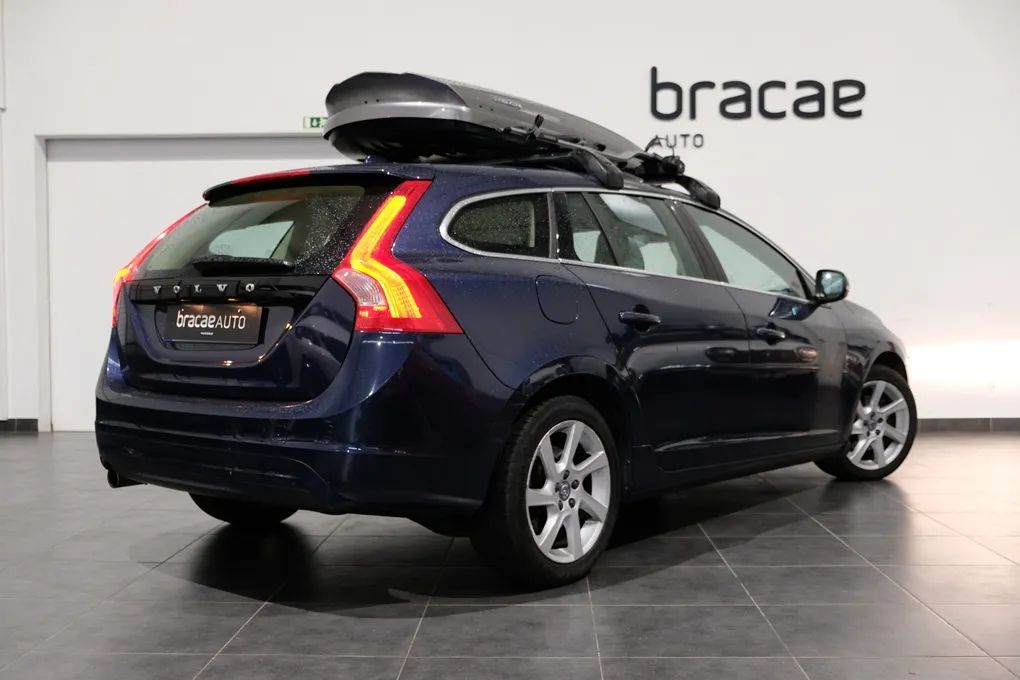 volvo-v60-2015-diesel-1560cc