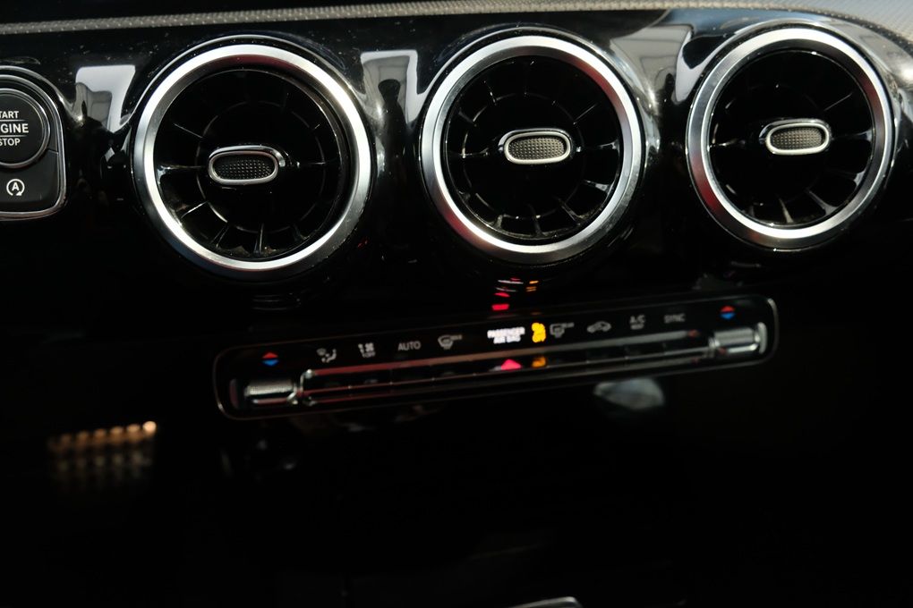 mercedes-benz-cla-2021-gasolina-1332cc