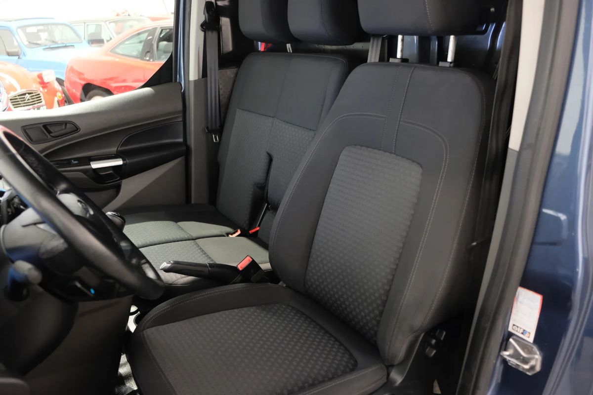 ford-transit-2020-diesel-1499cc