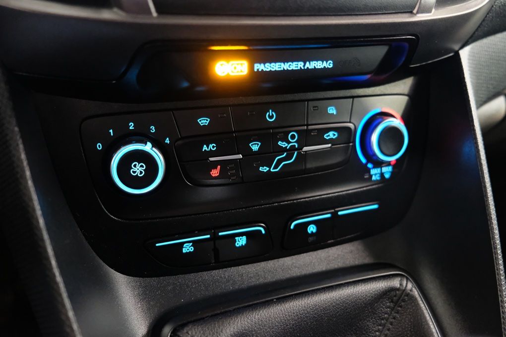 ford-transit-2020-diesel-1499cc